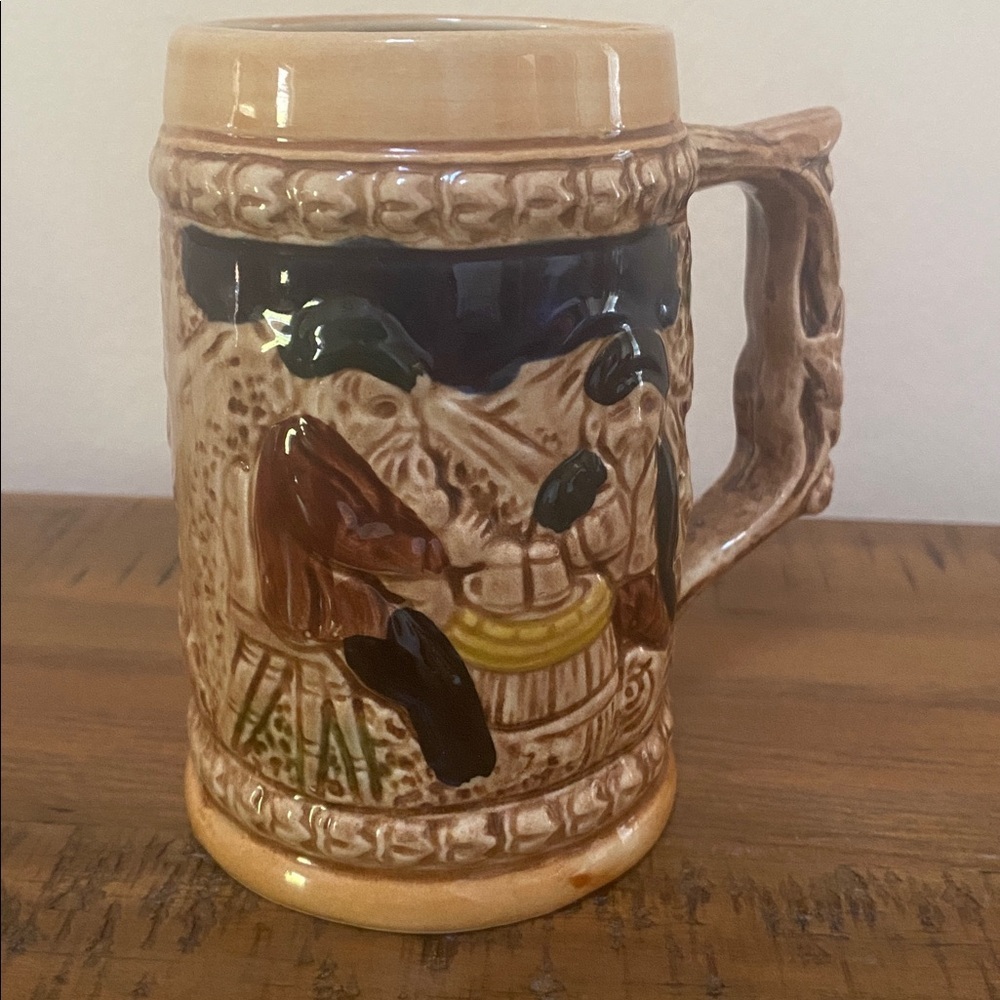 Vintage Ceramic Beer Stein Men Pipe Barrel Woods Made in Japan - Picture 4 of 8